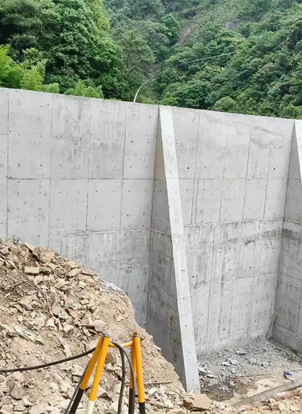 唐山丰南区重力式挡土墙